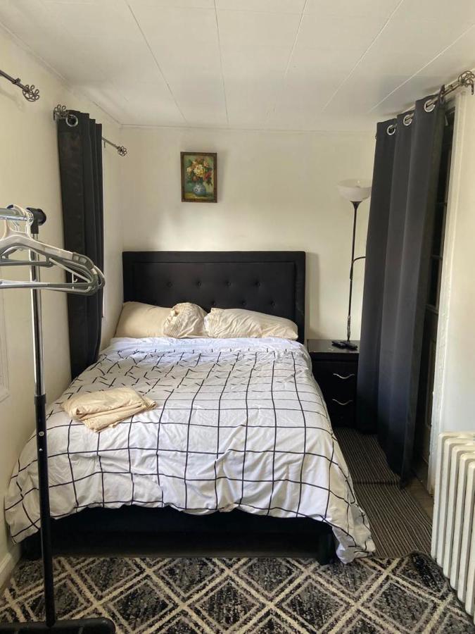 Cozzy Room With Private Entrance And Drive Way 뉴욕 외부 사진